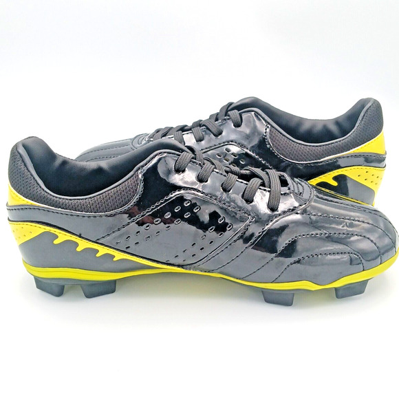 Larcia Soccer Spikes for Kids Size 2 - Picture 1 of 9